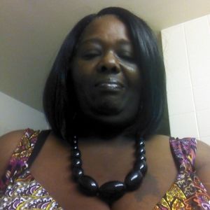 Meet your Posher, Sharon